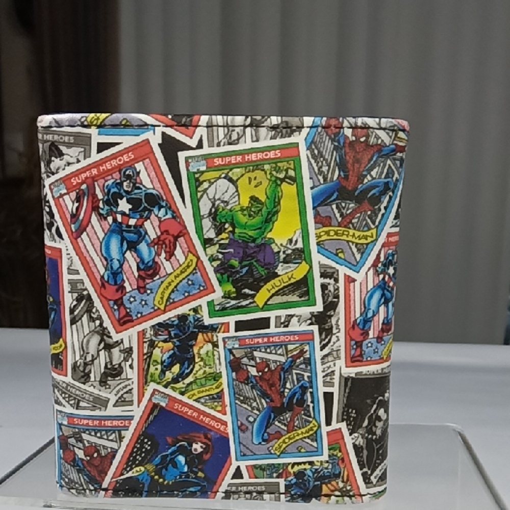 Marvel Trifold Wallet. - Picture 4 of 13